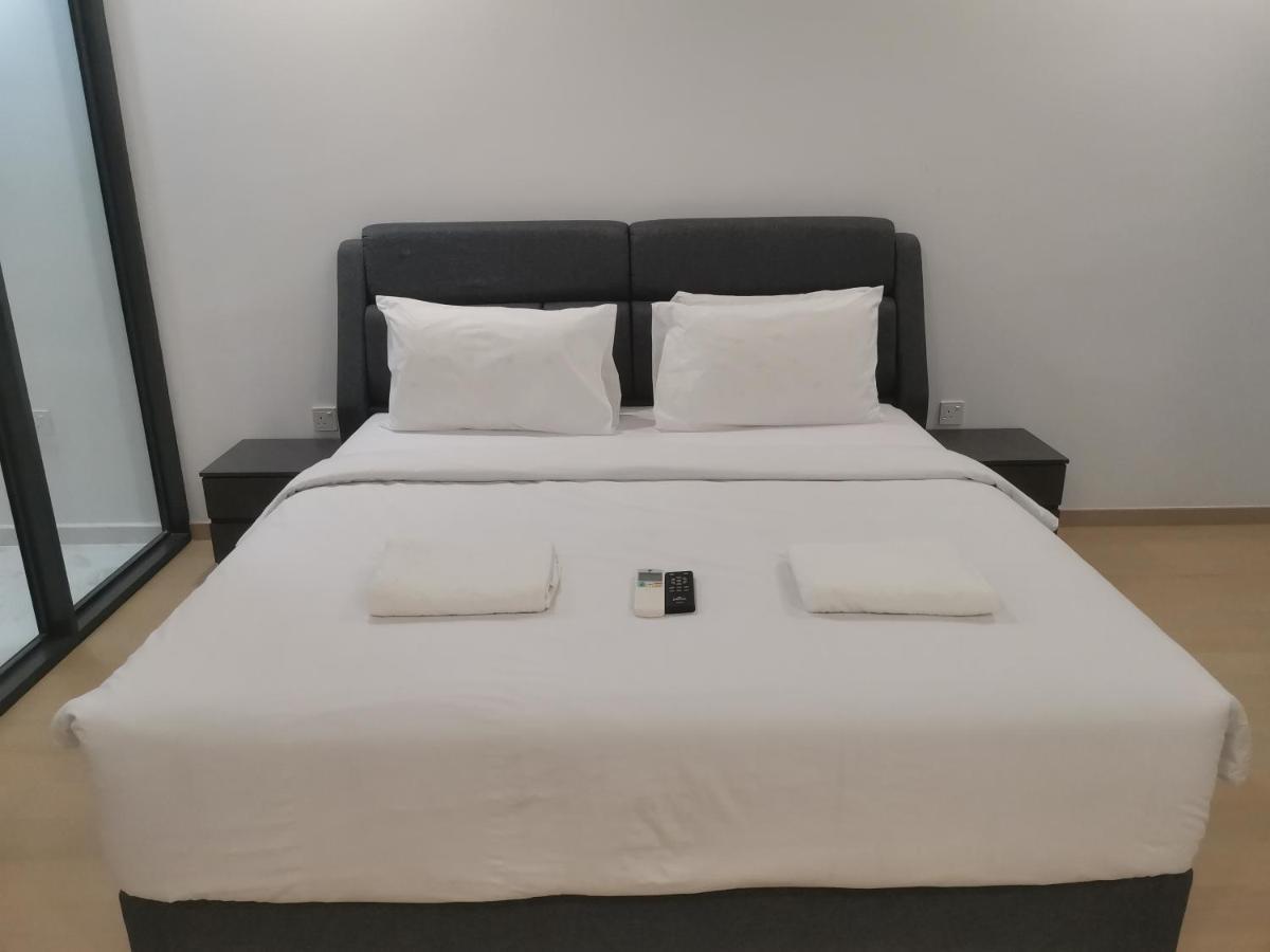 Two-Bedroom Apartment,1391036804:JPEG