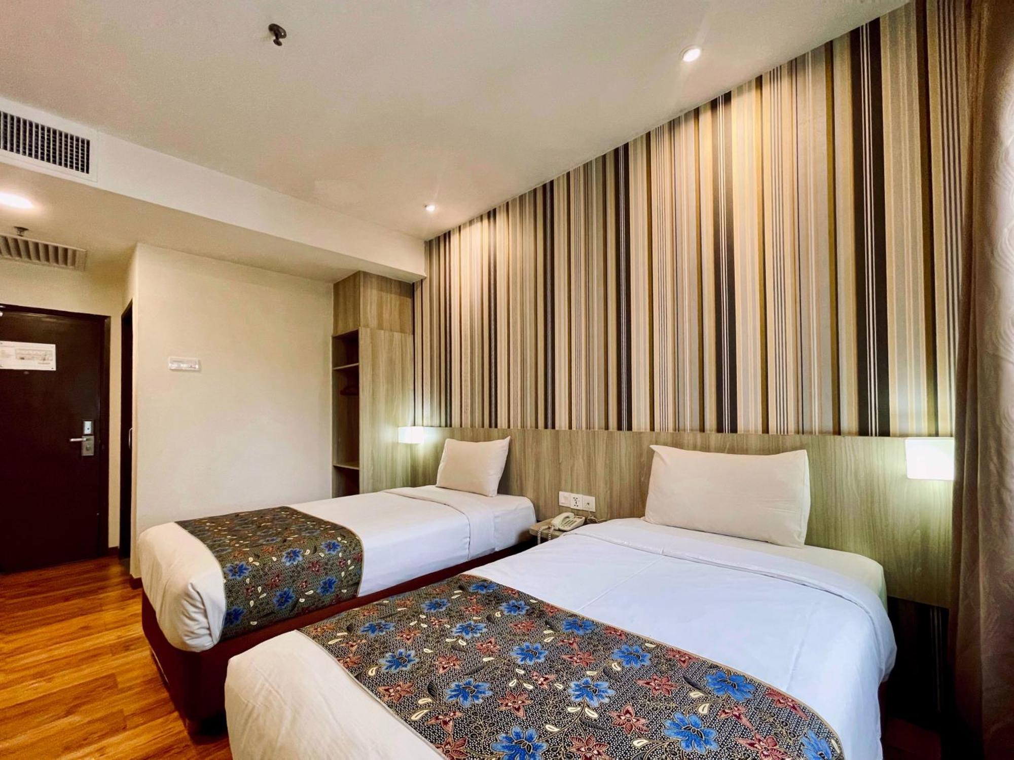 Superior Twin Room,1536191365:JPEG