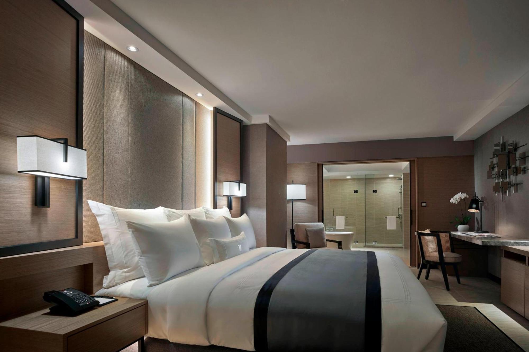 Cabana-Zimmer am Pool mit Kingsize-Bett