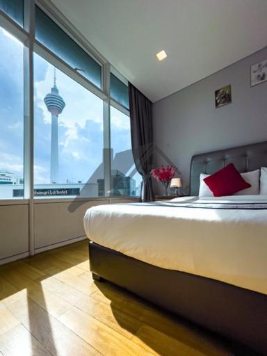 Three-Bedroom Apartment - High Floor