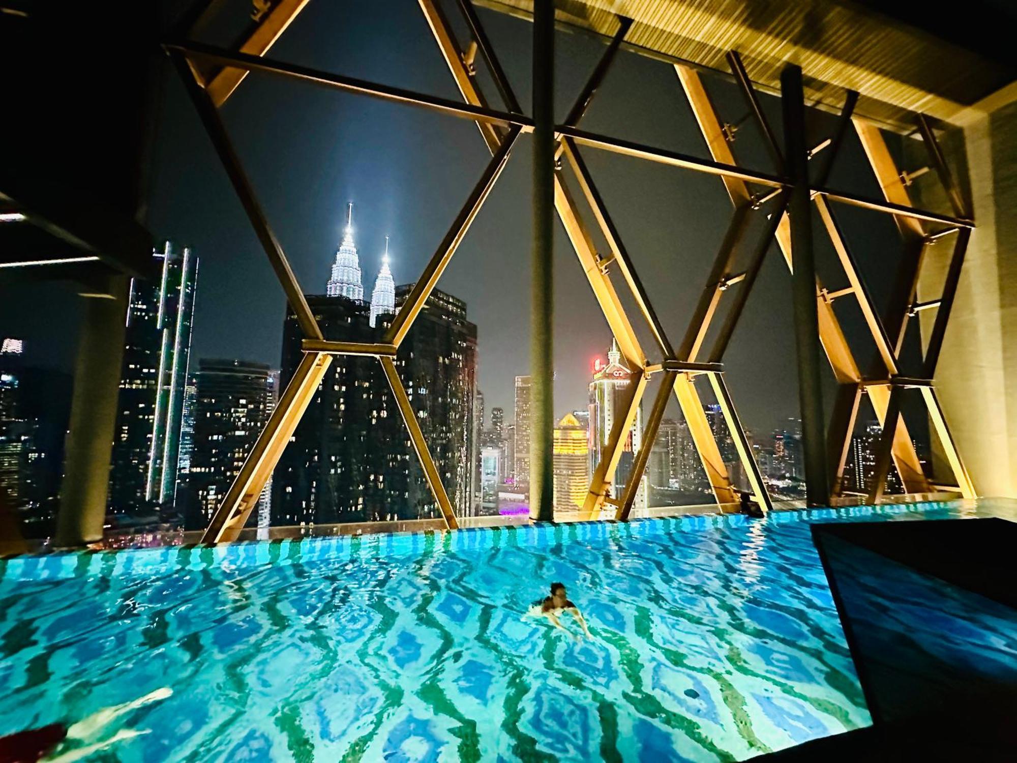 Studio with Spa Bath