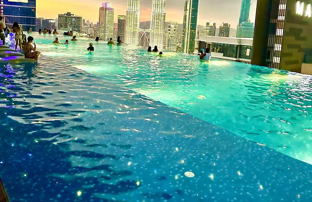 Eaton Service Apartment At Klcc-1