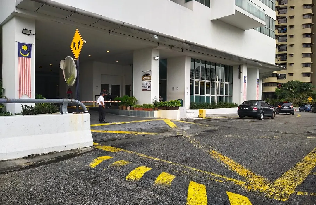 Regalia Exclusive Hostel-1