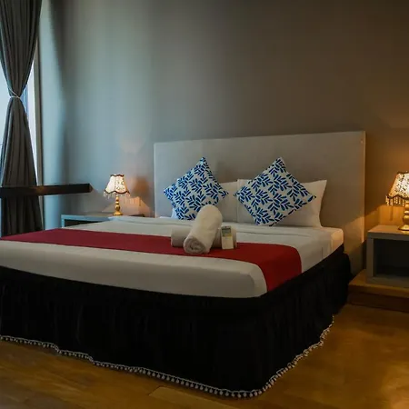 La Platinum Klcc-3