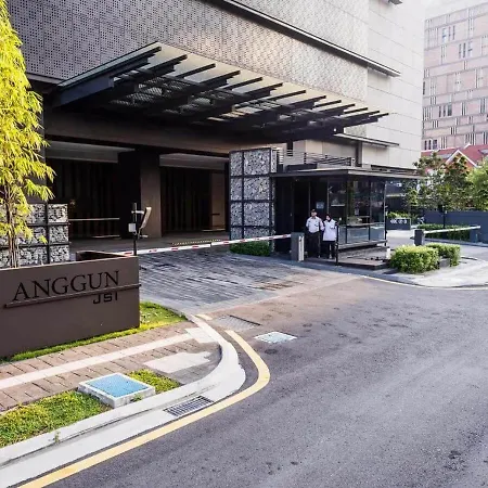 Anggun Residences Klcc By Luxlofts-2