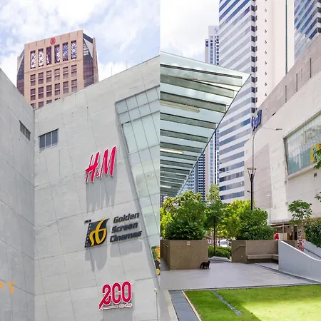 The Luxe & The Colony, Klcc-2