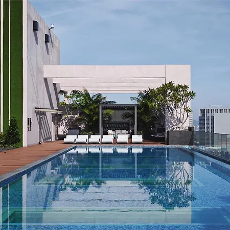 Riveria Premium Kuala Lumpur, Roam-2