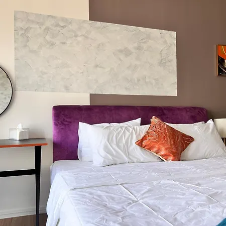 Ceylonz Suites Kl Studio Near Bukit Bintang - Living Signature-2