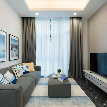 Royce Residence Klcc By Cobnb-3