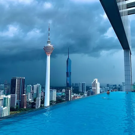 The Platinum Suites Klcc By Sky Pool-2
