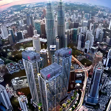 Star Holiday Sky Pool Klcc-3