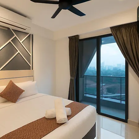 The Colony Skyline Suites Klcc-3