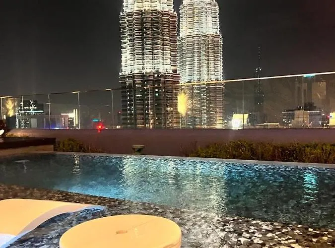 Star Klcc By Cozy White