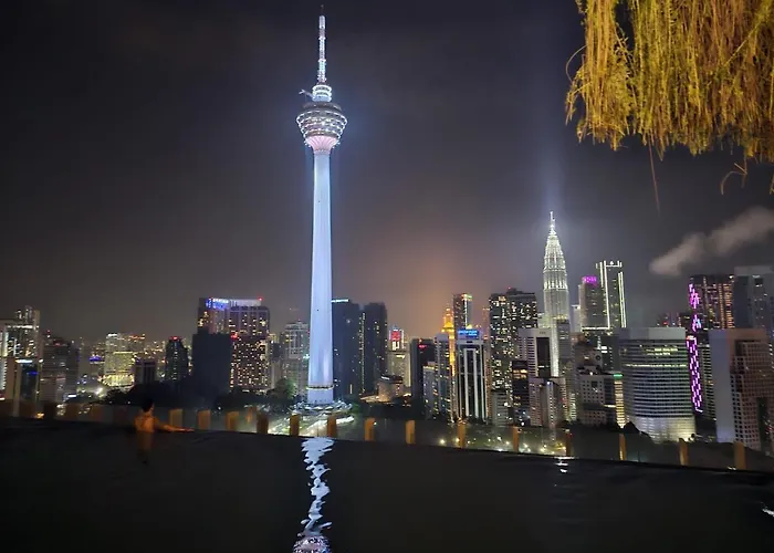Luxurious Ceylonz Suite Near Bukit Bintang 4Pax Kuala Lumpur, Maleisië