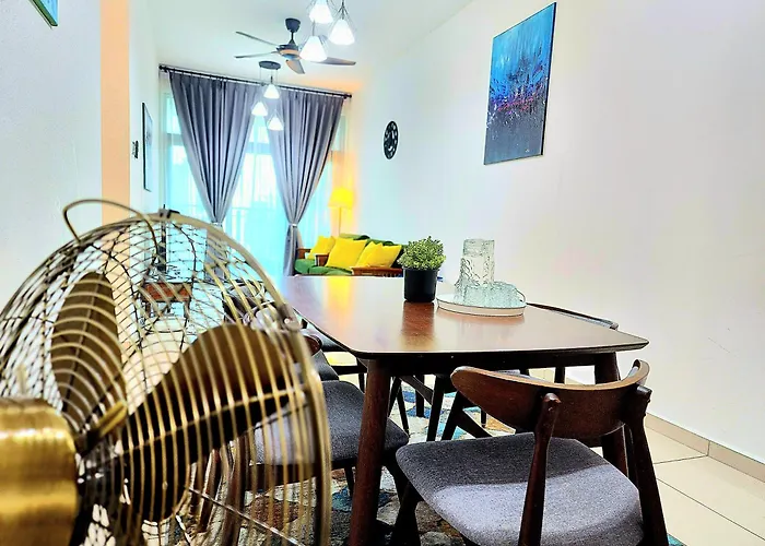 Legasi Kampung Baru Apartment by Rumahrehat KLCC View