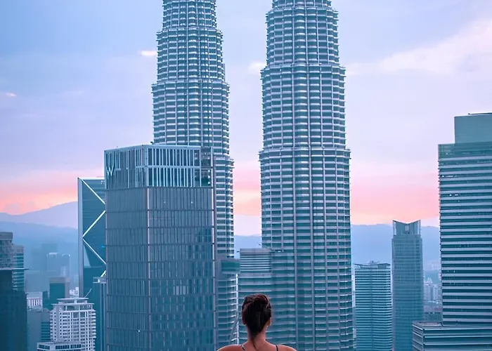 Colony Infinitum By White House Klcc