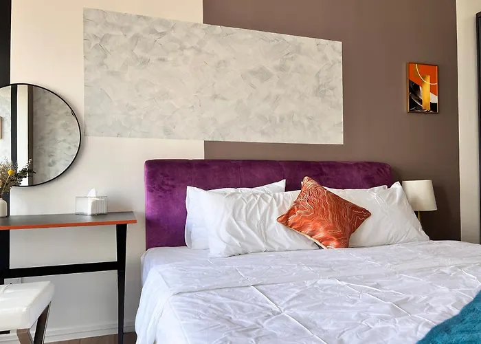 Ceylonz Suites Kl Studio Near Bukit Bintang - Living Signature
