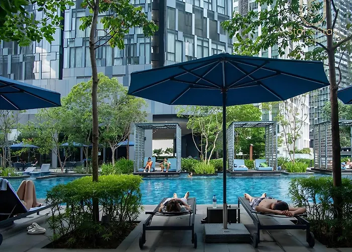 Premier Suites Twin Towers At Star Residences