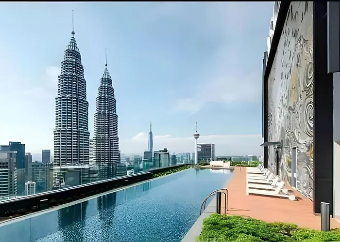 Premier Suites Twin Towers At Star Residences