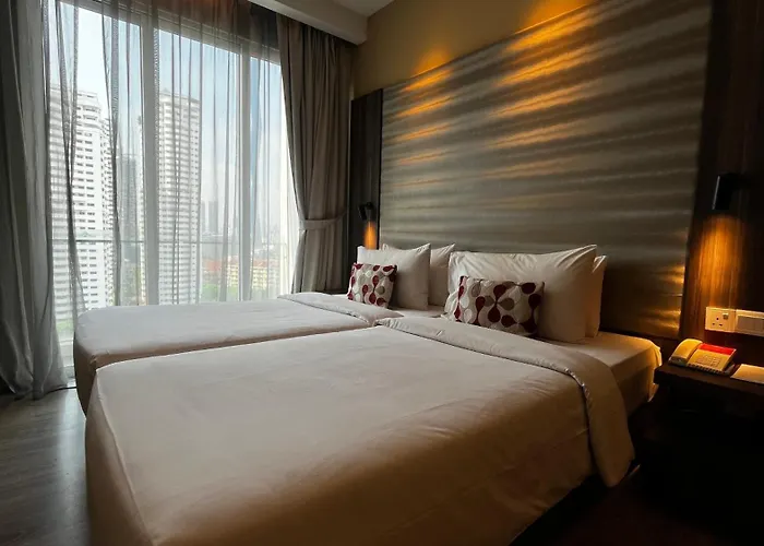 Ramada Suites By Wyndham City Centre